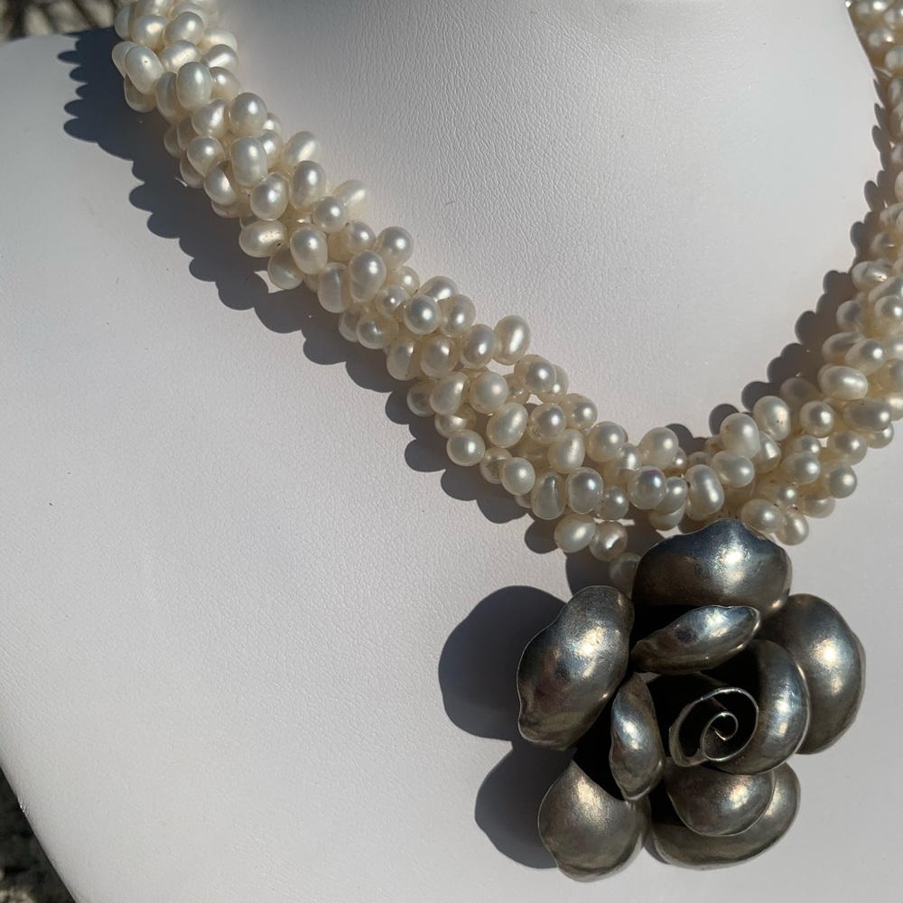 Freshwater Pearl Necklace with Silver Rose Pendant - Picture 2 of 2